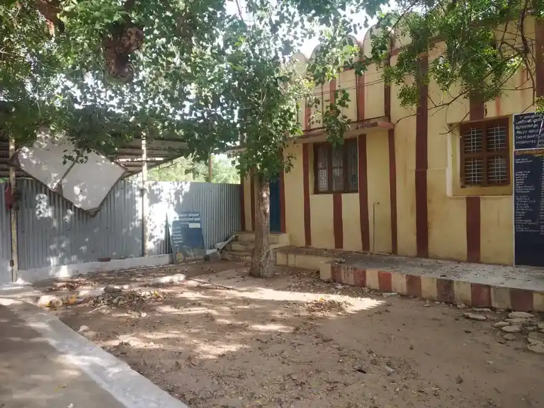 Arulmigu Anjaneyaswamy Temple, Unjalur - 638152 அருள்மிகு ஆஞ்சநேயசாமி திருக்கோயில், Unjalur - 638152, Erode - Ancient Temple Architecture and History Image 4