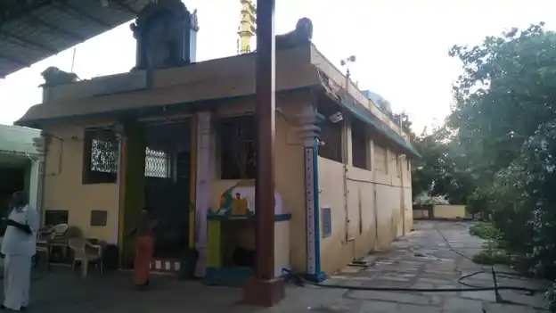 Arulmigu Ankala Parameshwariamman Matrum Vaani Karuppanasamy Temple, Near Market, Paramakudi - 623707 அருள்மிகு அங்காளபரமேஸ்வரி அம்மன் மற்றும் வாணி கருப்பணசுவாமி திருக்கோயில், Near Market, Paramakudi - 623707, Ramanathapuram - Ancient Temple Architecture and History Image 2