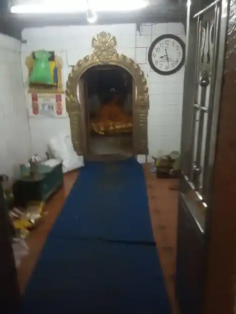 Arulmigu Ankala Parameshwariamman Temple, Near Paramakudi, Urappuli - 623707 அருள்மிகு அங்காளபரமேஸ்வரியம்மன் திருக்கோயில், Near Paramakudi, Urappuli - 623707, Ramanathapuram - Ancient Temple Architecture and History Image 2