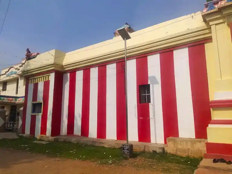 Arulmigu Ankalamman Temple, Ilayathankudi - 630206 அருள்மிகு. அங்காளம்மன் திருக்கோயில், Ilayathankudi - 630206, Sivagangai - Ancient Temple Architecture and History Image 2
