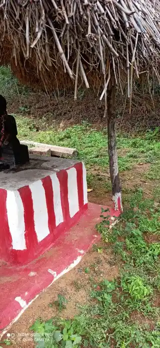 Arulmigu Anna Samuthirapatti Sinnmalai Kannimar Temple, Kumaravadi - 621307 Arulmigu Anna Samuthirapatti Sinnmalai kannimar Temple, Kumaravadi - 621307, Thiruchirappalli - Ancient Temple Architecture and History Image 2