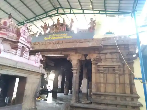 Arulmigu Annamalai Nathaswamy Temple, Mannargudi, Mannargudi - 614001 அருள்மிகு அண்ணாமலைநாதசாமி திருக்கோயில், மன்னார்குடி - 614001, Thiruvarur - Ancient Temple Architecture and History Image 8