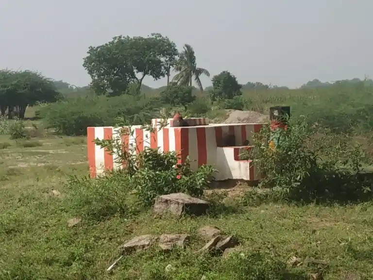 Arulmigu Annamalai Samy Temple, Koovlapuram - 625703 Temple