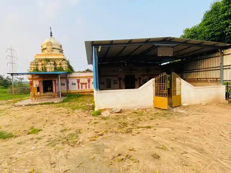 Arulmigu Annamalaiyar Temple, Main Road Kannambakkam Bus Stand, Nadavambakkam - 601204 அருள்மிகு அன்னாமலையார் திருக்கோயில், Main Road Kannambakkam Bus Stand, Nadavambakkam - 601204, Tiruvallur - Ancient Temple Architecture and History Image 2