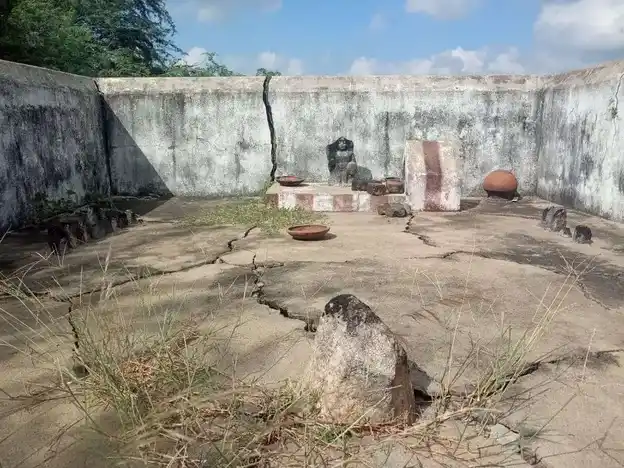 Arulmigu Annamalaiyar Temple, Periyakurukkai - 621105 Arulmigu Annamalaiyar Temple, Periyakurukkai - 621105, Thiruchirappalli - Ancient Temple Architecture and History Image 4