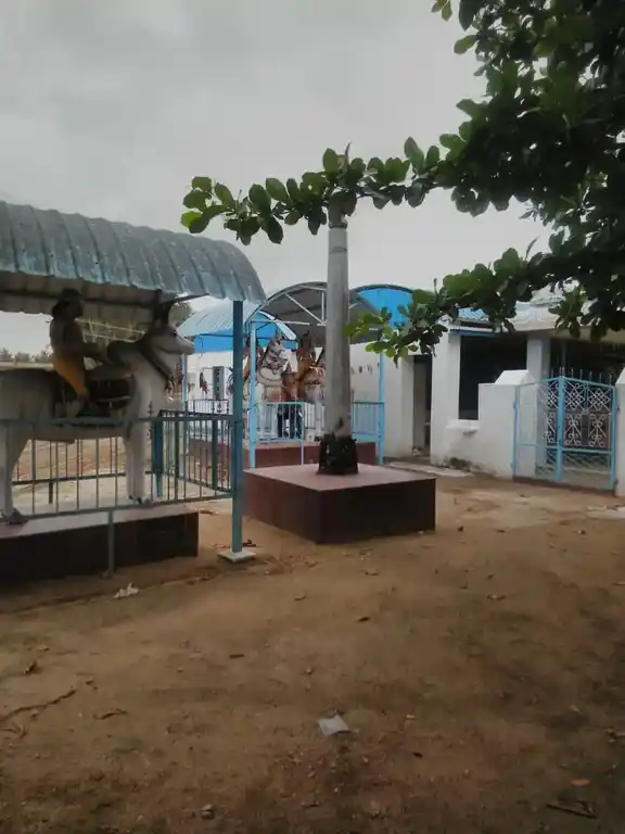 Arulmigu Annamar Temple, Varapatty - 641669 அருள்மிகு அண்ணமார் திருக்கோயில், Varapatty - 641669, Coimbatore - Ancient Temple Architecture and History Image 4