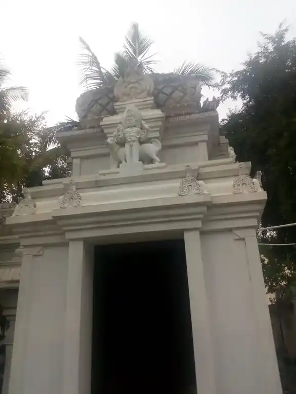 Arulmigu Annamar Viswanathar Temple, Udayampalayam, Sowripalayam - 641028 அருள்மிகு அன்னமார் விஷ்வநாதர் திருக்கோயில், Udayampalayam, Sowripalayam - 641028, Coimbatore - Ancient Temple Architecture and History Image 9