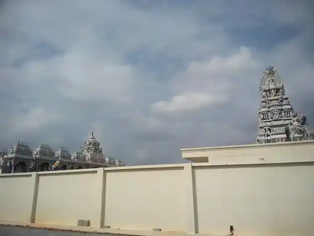 Arulmigu Annamarsami Temple, Maniyanur - 637201 அருள்மிகு அண்ணமார்சாமி திருக்கோயில், மணியனூர் - 637201, Namakkal - Ancient Temple Architecture and History Image 2