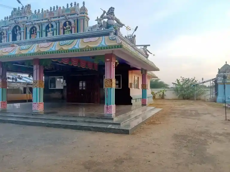 Arulmigu Annamarswamy Temple, Minnampalli - 637019 அருள்மிகு அண்ணமார்சுவாமி திருக்கோயில், Minnampalli - 637019, Namakkal - Ancient Temple Architecture and History Image 2