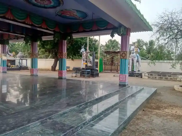 Arulmigu Annamarswamy Temple, Minnampalli - 637019 அருள்மிகு அண்ணமார்சுவாமி திருக்கோயில், Minnampalli - 637019, Namakkal - Ancient Temple Architecture and History Image 7