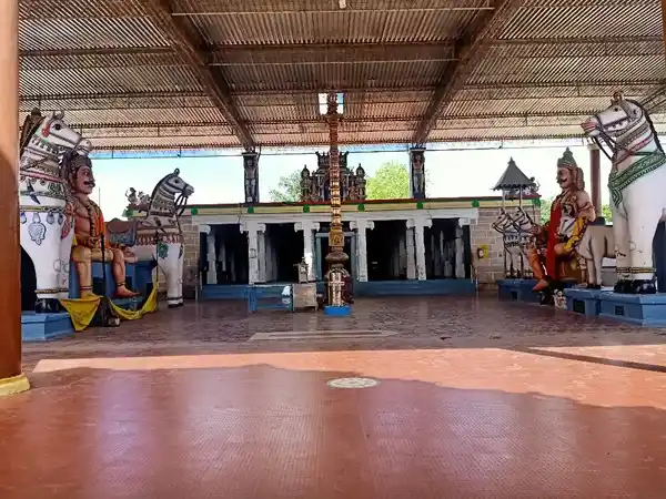 Arulmigu Annamarswamy Temple, Molipalli - 637201 அருள்மிகு அண்ணமார் ஸ்வாமி திருக்கோயில், மோளியப்பள்ளி - 637201, Namakkal - Ancient Temple Architecture and History Image 2