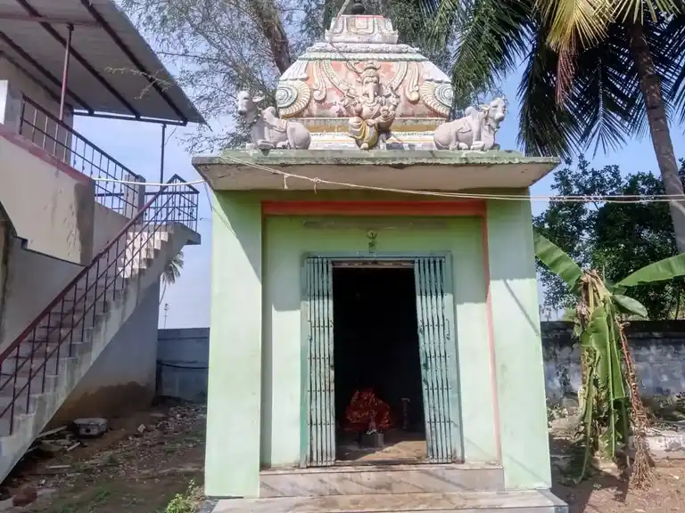 Arulmigu Annamarswamy Temple, Paruthipalli - 637503 அருள்மிகு அண்ணமார்சாமி திருக்கோயில், Paruthipalli - 637503, Namakkal - Ancient Temple Architecture and History Image 4