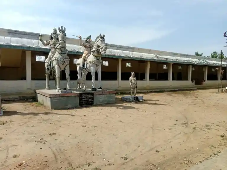 Arulmigu Annamarswamy Temple, Paruthipalli - 637503 அருள்மிகு அண்ணமார்சாமி திருக்கோயில், Paruthipalli - 637503, Namakkal - Ancient Temple Architecture and History Image 8