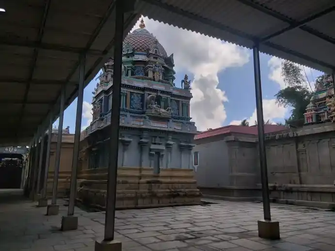 Arulmigu Annanperumal Temple, Annanperumalkoil - 609109 அருள்மிகு அண்ணன்பெருமாள் திருக்கோயில், அன்னன்பெருமாள் கோயில் - 609109, Mayiladuthurai - Ancient Temple Architecture and History Image 6