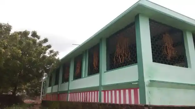 Arulmigu Annathana Vinayagar Matrum Udaimaram Subramaniaswamy Temple, Parthipanur - 623608 அருள்மிகு அன்னதான விநாயகர் மற்றும் உடைமரம் சுப்பிரமணியசுவாமி , திருக்கோயில், Parthipanur - 623608, Ramanathapuram - Ancient Temple Architecture and History Image 3