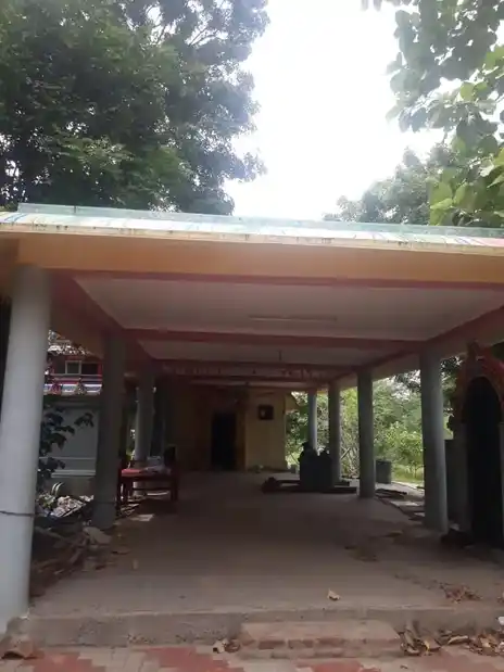 Arulmigu Anuayiram Pizhaiportha Iyyanar Temple, Vijayapuram - 610001