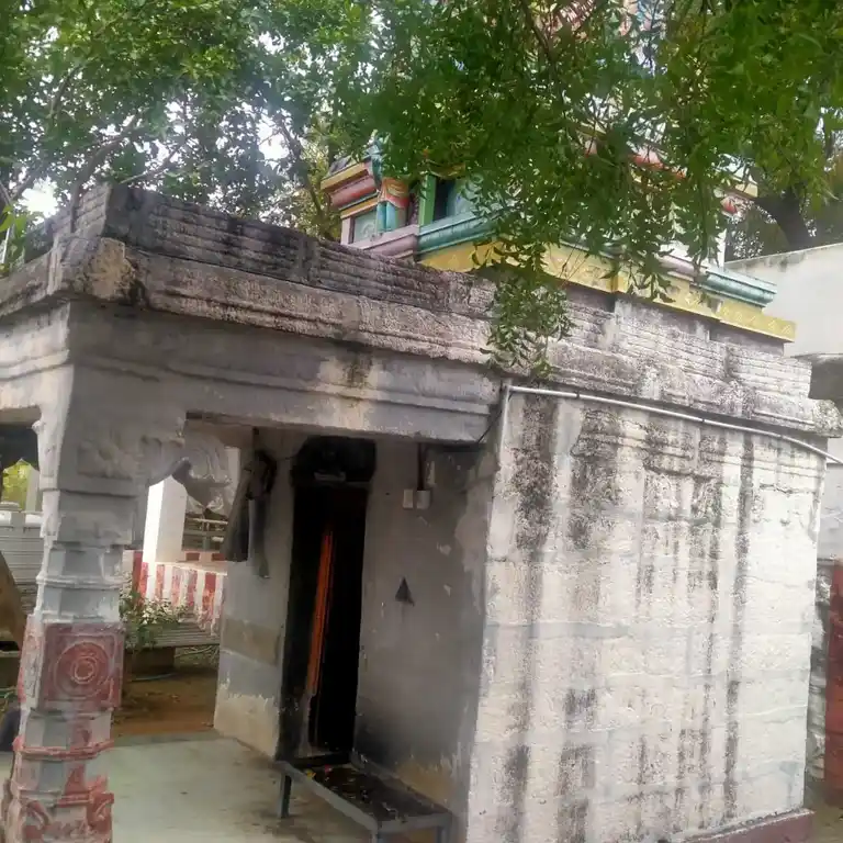 Arulmigu Anumadhaperumal Temple, Ayakudi - 624613 அருள்மிகு அனுமந்தப்பெருமாள் திருக்கோயில், Ayakudi - 624613, Dindigul - Ancient Temple Architecture and History Image 3