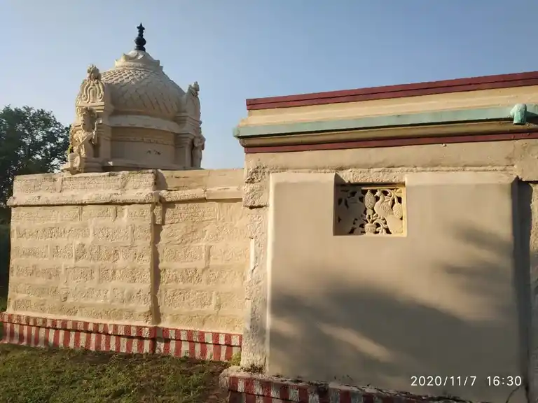 Arulmigu Anumandha Perumal Temple, Vengaikurichi - 621306 Arulmigu anumandha perumal Temple, Vengaikurichi - 621306, Thiruchirappalli - Ancient Temple Architecture and History Image 3
