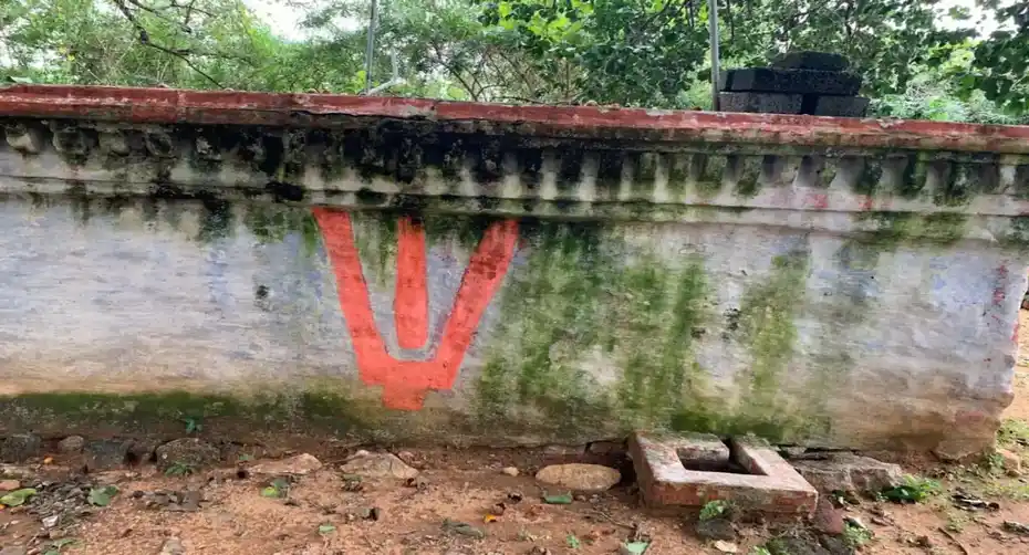 Arulmigu Anumantharaya Perumal Temple, Bangarishi Kuppam - 635803 அருள்மிகு அனுமந்தராயர்சுவாமி திருக் கோயில், பங்கரிசிகுப்பம் - 635803, Vellore - Ancient Temple Architecture and History Image 5