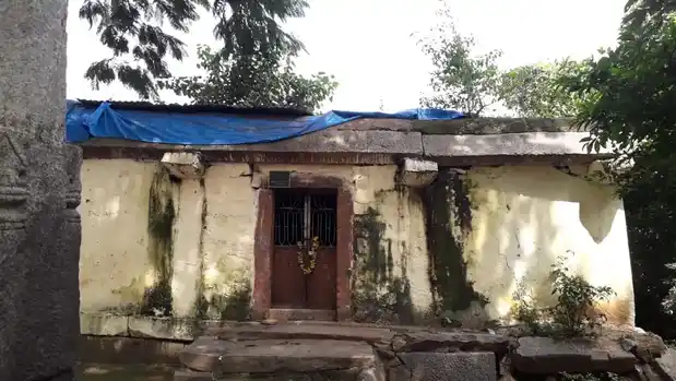 Arulmigu Anumantharaya Swamy Temple, Binnamangalam - 635118 அருள்மிகு அனுமந்தராயசாமி திருக்கோயில், Binnamangalam - 635118, Krishnagiri - Ancient Temple Architecture and History Image 4