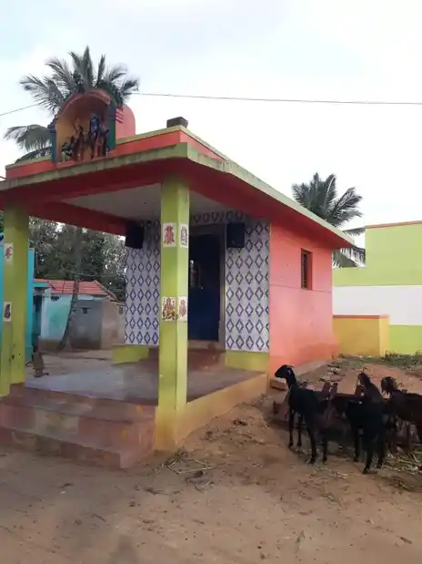 Arulmigu Anumantharaya Swamy Temple, Bithereddi - 635113 அருள்மிகு அனுமந்தராயசாமி திருக்கோயில், Bithereddi - 635113, Krishnagiri - Ancient Temple Architecture and History Image 2