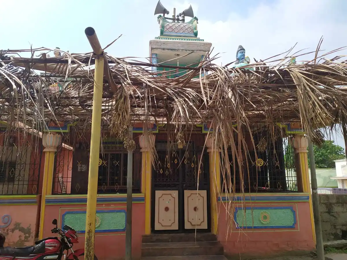 Arulmigu Anumantharaya Swamy Temple, Kurupatti, Saragapalli - 635114 Temple