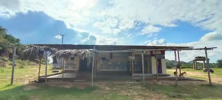 Arulmigu Anumantharaya Swamy Temple, Ratnagiri - 635113 Arulmigu Anumantharaya Swamy Temple, Ratnagiri - 635113, Krishnagiri - Ancient Temple Architecture and History Image 2