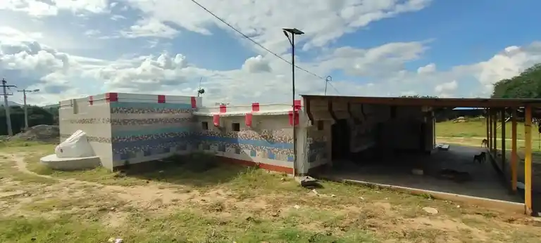 Arulmigu Anumantharaya Swamy Temple, Ratnagiri - 635113 Arulmigu Anumantharaya Swamy Temple, Ratnagiri - 635113, Krishnagiri - Ancient Temple Architecture and History Image 3