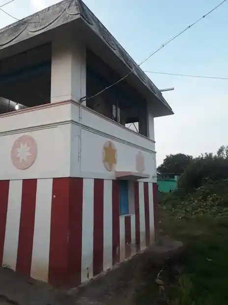 Arulmigu Anumantharaya Swamy Temple, Santhanapalli - 635107 அருள்மிகு அனுமந்தராயசாமி திருக்கோயில், Santhanapalli - 635107, Krishnagiri - Ancient Temple Architecture and History Image 4