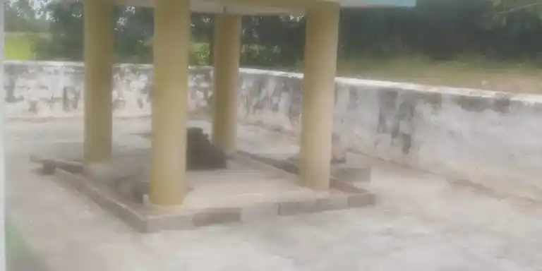 Arulmigu Anumantharayaperumal Temple, Moovanour - 621002 அருள்மிகு அனுமந்தராயப்பெருமாள் திருக்கோயில், Moovanour - 621002, Thiruchirappalli - Ancient Temple Architecture and History Image 5