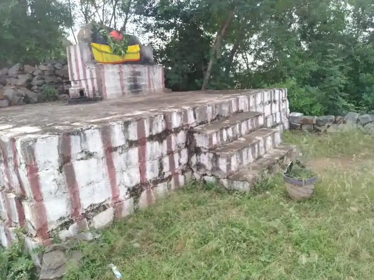 Arulmigu Anumantharayaperumal Temple, Namakkal - 637001 அருள்மிகு அனுமந்தராயசுவாமி திருக்கோயில், திருச்சி ரோடு வகுரம்பட்டி - 637001, Namakkal - Ancient Temple Architecture and History Image 4