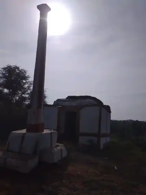 Arulmigu Anumantharayaswami Temple, Morasapalli - 635810 அருள்மிகு அணுமந்தராயசுவாமி திருக்கோயில், மொரசபல்லி - 635810, Vellore - Ancient Temple Architecture and History Image 2