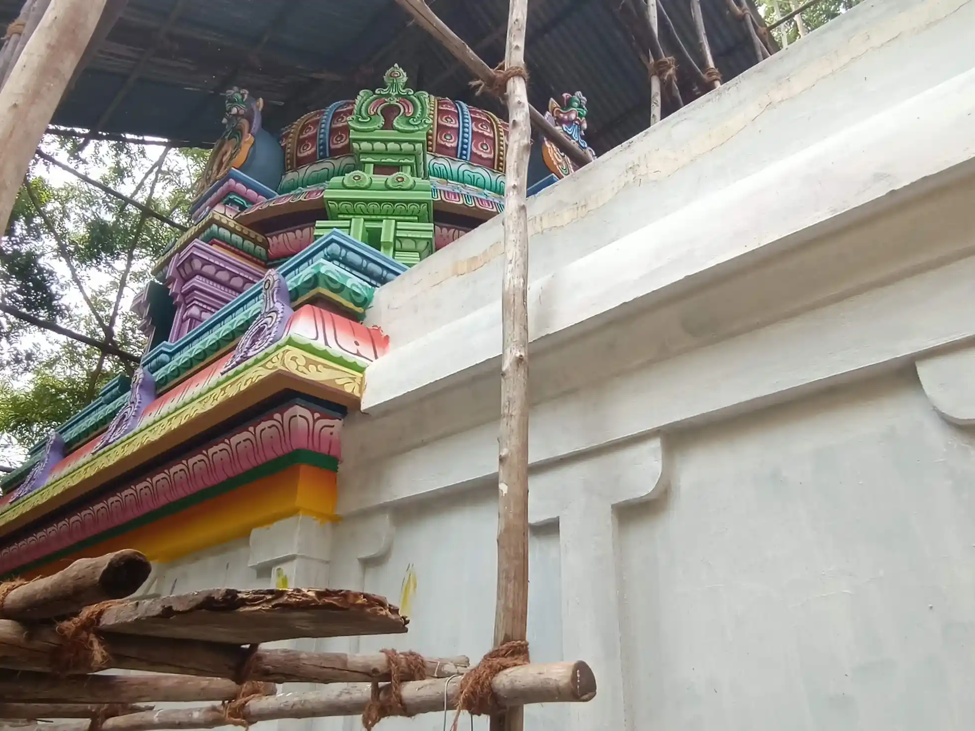 Arulmigu Anumar Temple, Maadhanam - 609104 அருள்மிகு அனுமார் திருக்கோயில், Sirkazhi - 609104, Mayiladuthurai - Ancient Temple Architecture and History Image 3