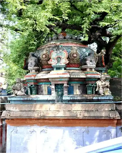 Arulmigu Anumarkothandaramaswamy Temple, Paramakudi - 623707 அருள்மிகு அனுமார் கோதண்டராமசாமி திருக்கோயில், Paramakudi - 623707, Ramanathapuram - Ancient Temple Architecture and History Image 5