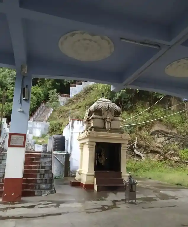 Arulmigu Anuvavi Subramanyasamy Temple, Periyathadagam, Coimbatore - 641108 அருள்மிகு அனுவாவி சுப்பிரமணியசுவாமி திருக்கோயில், Periyathadagam, Coimbatore - 641108, Coimbatore - Ancient Temple Architecture and History Image 4