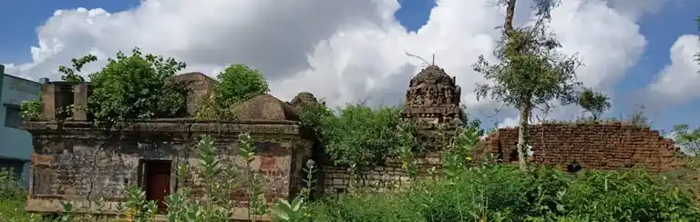Arulmigu Aparatharatchagar Temple, Kollapuram - 621901 அருள்மிகு அபராதரட்சகர் திருக்கோயில், கொல்லாபுரம் - 621901, Ariyalur - Ancient Temple Architecture and History Image 3
