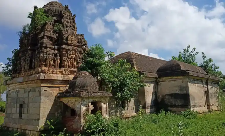 Arulmigu Aparatharatchagar Temple, Kollapuram - 621901 அருள்மிகு அபராதரட்சகர் திருக்கோயில், கொல்லாபுரம் - 621901, Ariyalur - Ancient Temple Architecture and History Image 4