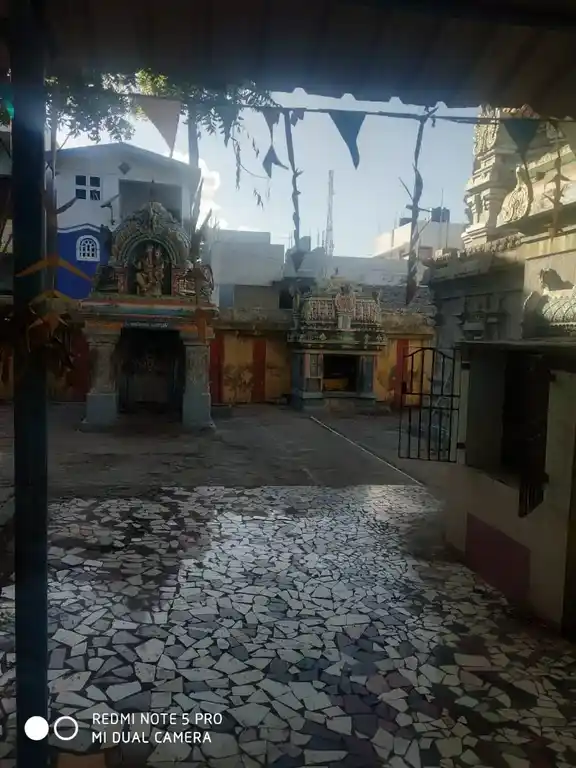 Arulmigu Apath Katha Vinayagar Temple, Nagapattinam - 611001 அருள்மிகு ஆபத்துகாத்த விநாயகர் திருக்கோயில், Nagapattinam - 611001, Nagapattinam - Ancient Temple Architecture and History Image 3