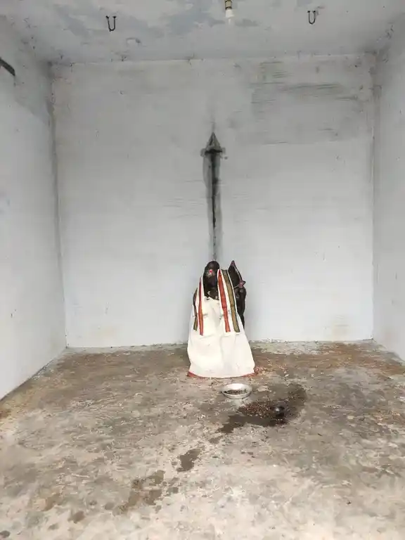 Arulmigu Appichimar Temple, Madakasampatty - 637017 அருள்மிகு அப்பிச்சிமார் திருக்கோயில், Madakasampatty - 637017, Namakkal - Ancient Temple Architecture and History Image 2