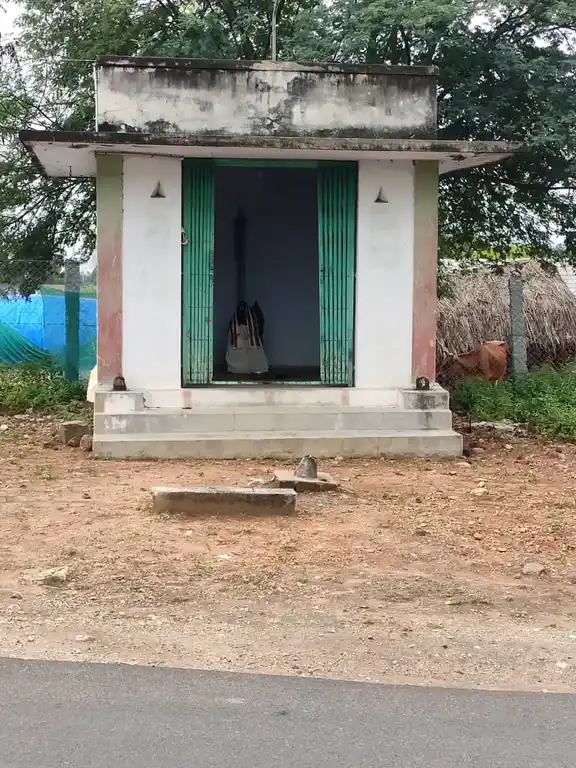 Arulmigu Appichimar Temple, Madakasampatty - 637017 அருள்மிகு அப்பிச்சிமார் திருக்கோயில், Madakasampatty - 637017, Namakkal - Ancient Temple Architecture and History Image 6