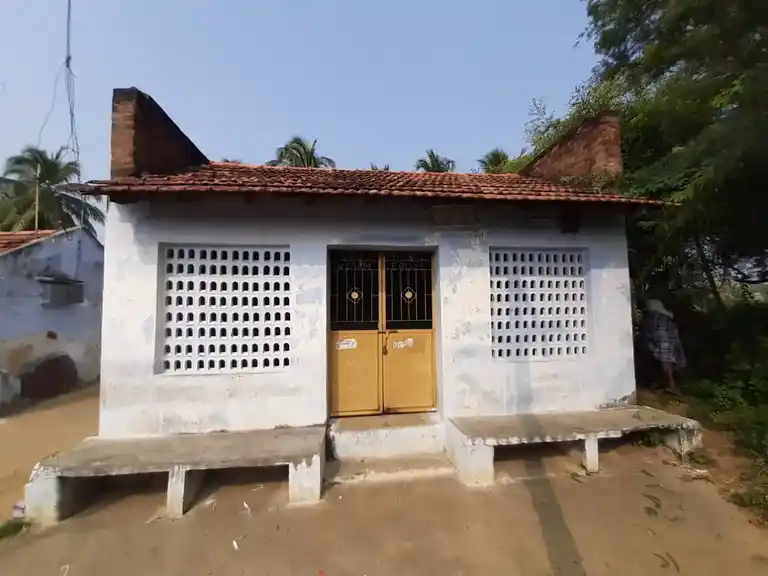 Arulmigu Appichimarsamy Temple, Periyapuliyur - 638455 அருள்மிகு அப்பிச்சிமார்சுவாமி திருக்கோயில், Periyapuliyur - 638455, Erode - Ancient Temple Architecture and History Image 3