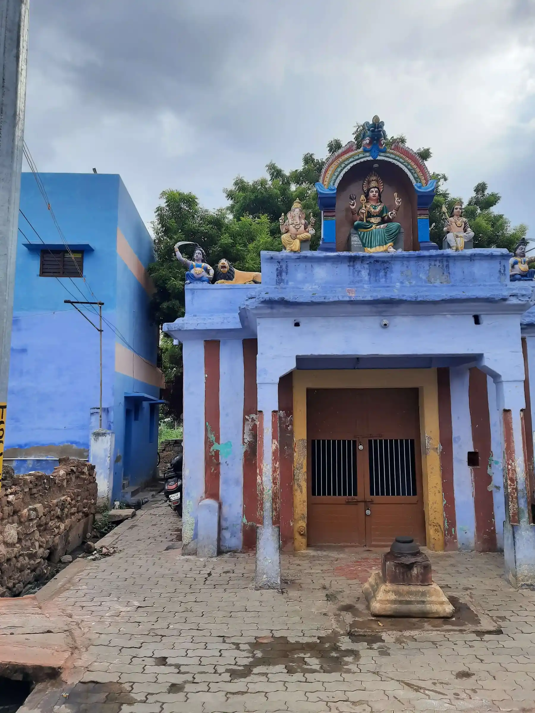 Arulmigu Aramvalarthamman Temple, Thenpathu - 627006 அருள்மிகு அறம்வளர்த்தம்மன் திருக்கோயில், Thenpathu - 627006, Tirunelveli - Ancient Temple Architecture and History Image 4