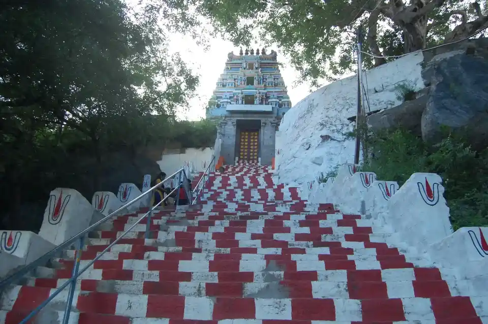 Arulmigu Aranganadhasamy Temple, Hill Top, Singavaram - 604202