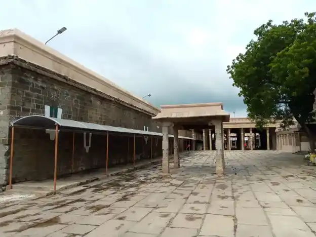 Arulmigu Aranganatha Swamy Temple, Srirangam, Srirangam - 620006 அருள்மிகு அரங்கநாதசுவாமி திருக்கோயில், ஸ்ரீரங்கம், ஸ்ரீரங்கம் - 620006, Thiruchirappalli - Ancient Temple Architecture and History Image 7