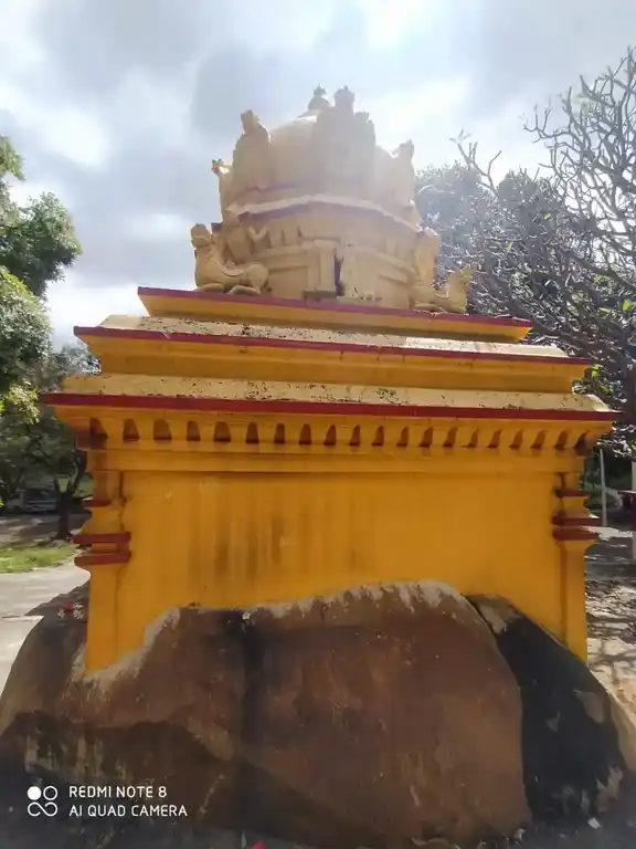 Arulmigu Aranganathaswamy Temple, T.Krishnapuram - 635653 அருள்மிகு அரங்கநாதசுவாமி திருக்கோயில், .டி.கிருஷ்ணாபுரம் - 635653, Thirupathur - Ancient Temple Architecture and History Image 3