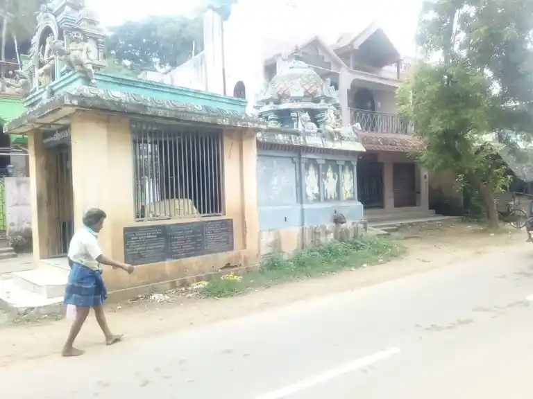 Arulmigu Arasadi Pillaiyar Temple, S.Pudhur - 612201 அருள்மிகு அரசடி பிள்ளையார் திருக்கோயில், S.Pudhur - 612201, Thanjavur - Ancient Temple Architecture and History Image 3