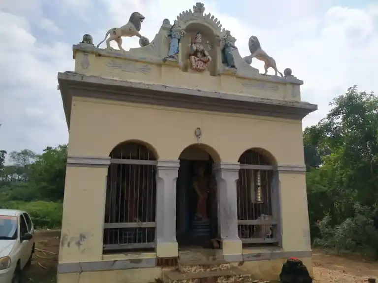 Arulmigu Arasaie Amman Temple, Veethi Vadangam - 620013 Arulmigu Arasaie Amman Temple, Veethi Vadangam, Veethi Vadangam - 620013, Thiruchirappalli - Ancient Temple Architecture and History Image 2
