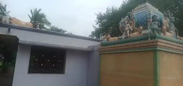 Arulmigu Arasaieyamman Temple, Navalurkuttapattu - 620009 Arulmigu Arasaieyamman Temple, Navalurkuttapattu - 620009, Thiruchirappalli - Ancient Temple Architecture and History Image 5