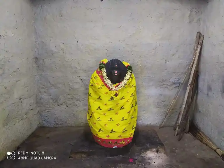 Arulmigu Arasamudichiyamman Temple, Chinnapallipalayam - 621215 Arulmigu Arasamudichiyamman Temple, Chinnapallipalayam - 621215, Thiruchirappalli - Ancient Temple Architecture and History Image 2