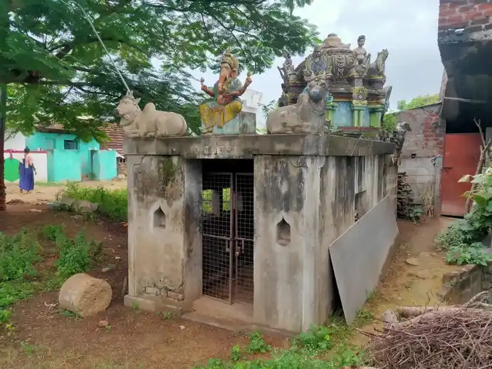 Arulmigu Arasaradi Vinayagar Temple, Periyavenmani - 621704 Arulmigu Arasaradi Vinayagar Temple, Periyavenmani - 621704, Perambalur - Ancient Temple Architecture and History Image 4